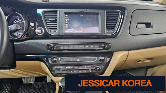 2018 Kia All New Carnival - Thumbnail 4