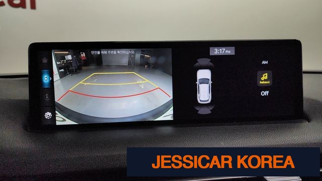 2021 Genesis GV70 - Thumbnail 16