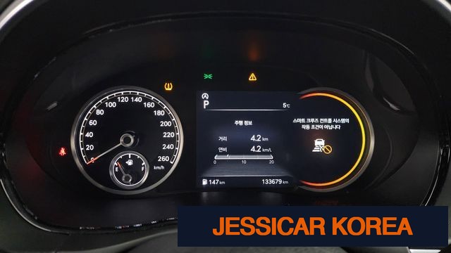 2021 Genesis GV70 - Thumbnail 19