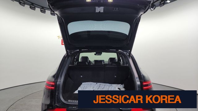 2021 Genesis GV70 - Thumbnail 20