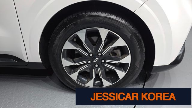 2021 Kia Carnival 4th Gen - Thumbnail 14