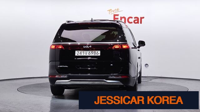 2022 Kia Carnival 4th Gen - Thumbnail 14