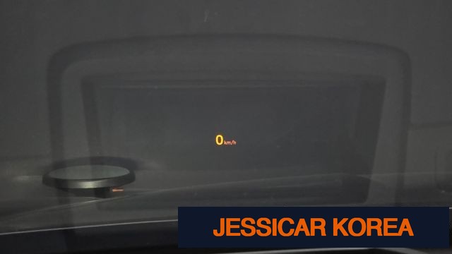 2019 Genesis G90 - Thumbnail 16