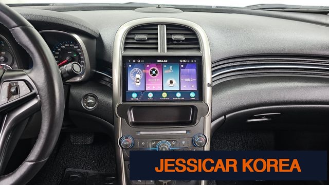 2012 Chevrolet Malibu - Thumbnail 3