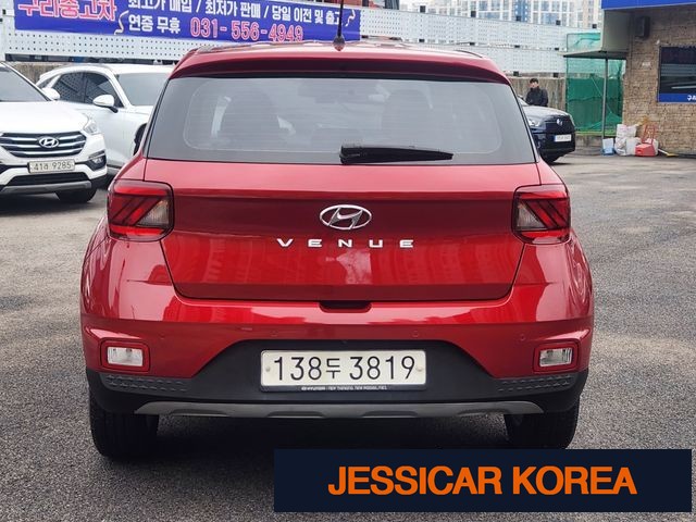 2020 Hyundai Venue - Thumbnail 17