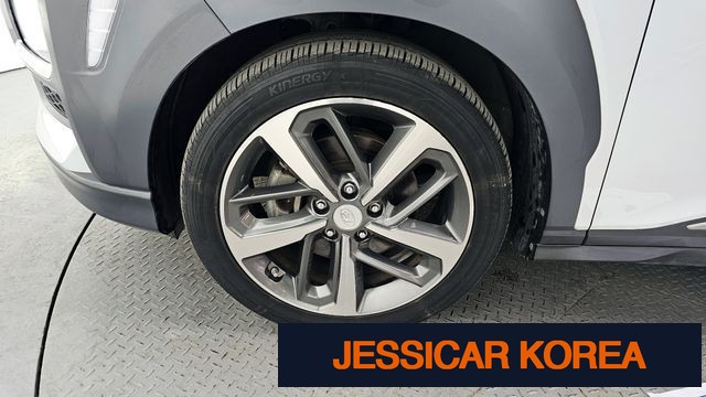 2018 Hyundai Kona - Thumbnail 18