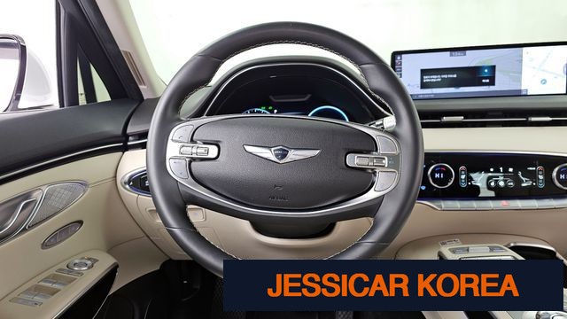 2024 Genesis GV70 - Thumbnail 15