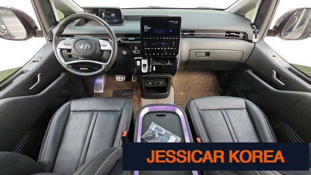 2023 Hyundai Staria - Thumbnail 14