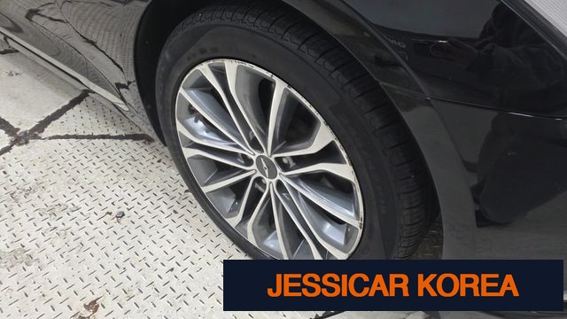 2016 Hyundai Genesis DH - Thumbnail 17