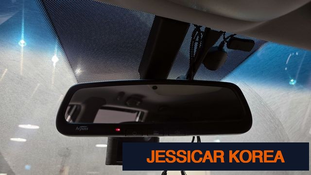 2018 KG Mobility Korando Turismo - Thumbnail 16