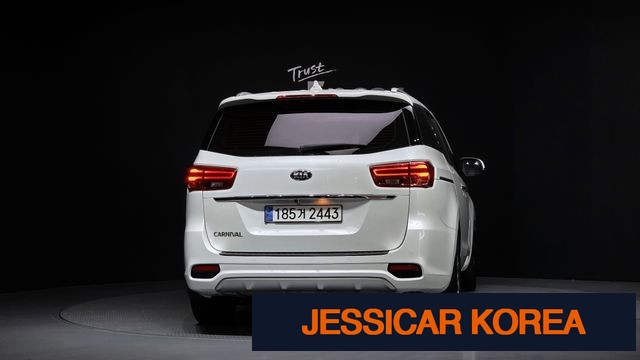 2019 Kia The New Carnival - Thumbnail 17