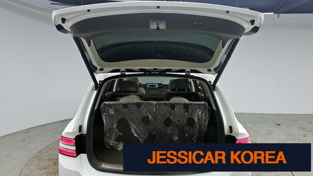 2022 Genesis GV80 - Thumbnail 6