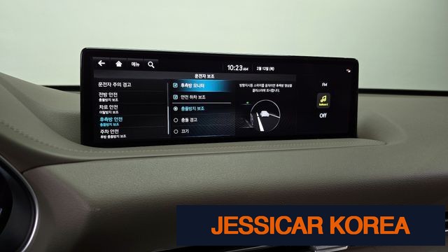 2022 Genesis GV80 - Thumbnail 9