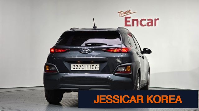 2018 Hyundai Kona - Thumbnail 18