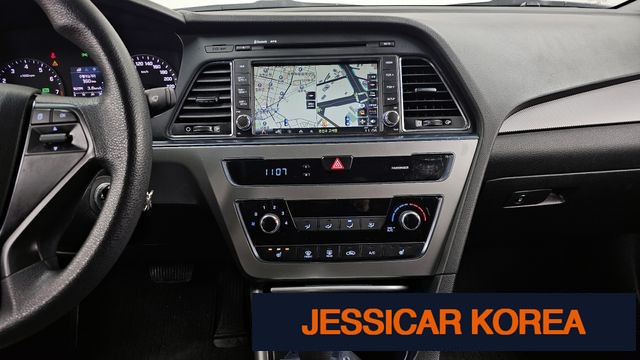 2015 Hyundai LF Sonata - Thumbnail 10