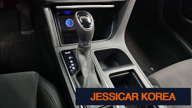 2015 Hyundai LF Sonata - Thumbnail 15