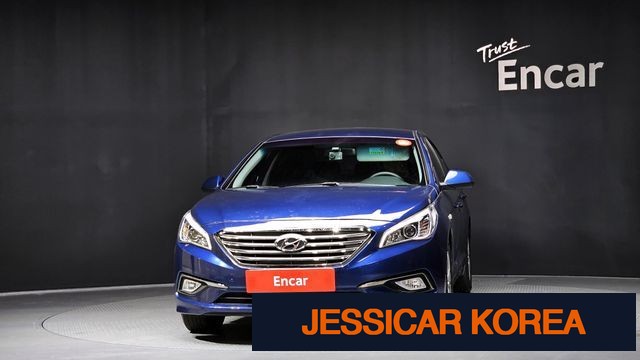 2015 Hyundai LF Sonata - Thumbnail 16