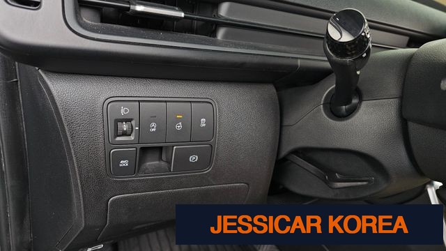 2023 Hyundai Staria - Thumbnail 8