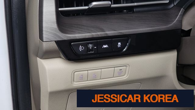 2023 Kia Carnival 4th Gen - Thumbnail 3