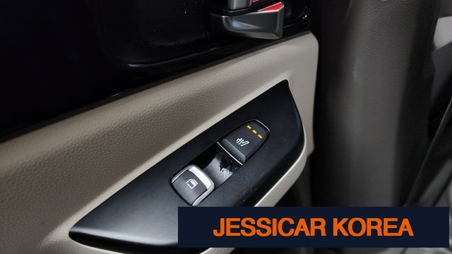 2023 Kia Carnival 4th Gen - Thumbnail 10