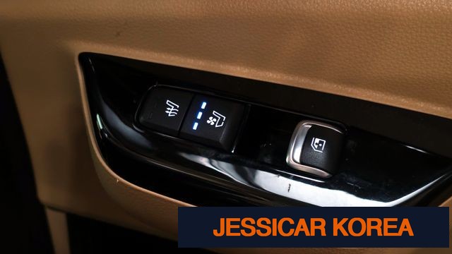 2022 Kia Carnival 4th Gen - Thumbnail 19