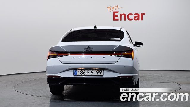 2023 Hyundai 아반떼 (CN7) - Thumbnail 9
