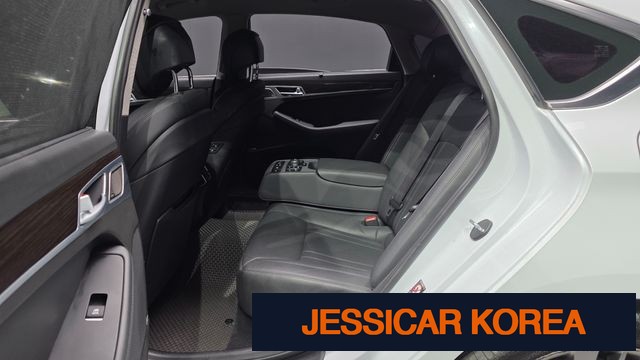 2018 Genesis G80 - Thumbnail 16