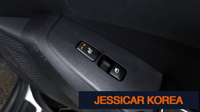 2020 Kia Seltos - Thumbnail 17