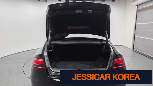 2023 Genesis G90 (RS4) - Thumbnail 14