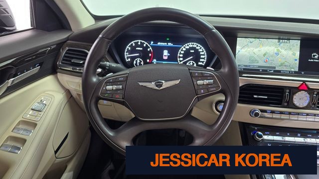 2017 Genesis EQ900 - Thumbnail 12