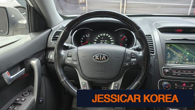 2014 Kia New Sorento R - Thumbnail 2