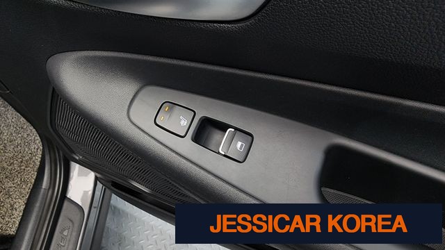 2020 Hyundai Santa Fe TM - Thumbnail 4