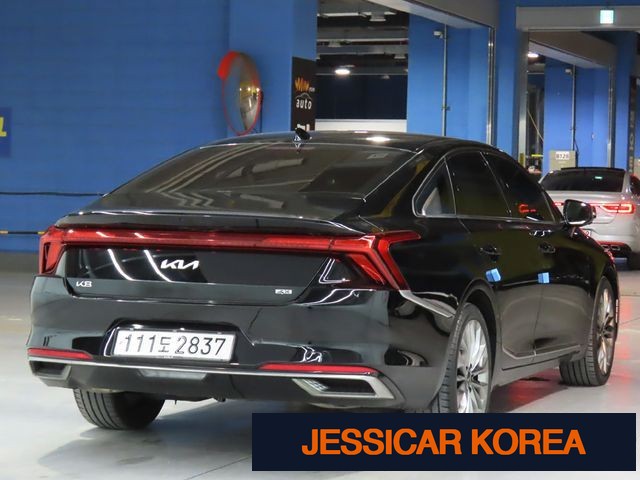 2022 Kia K8 - Thumbnail 7