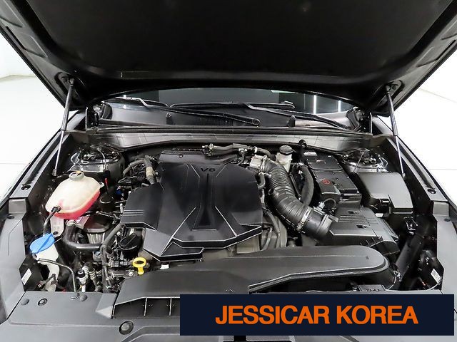 2022 Kia K8 - Thumbnail 9