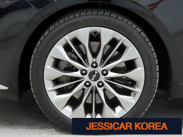 2022 Kia K8 - Thumbnail 19