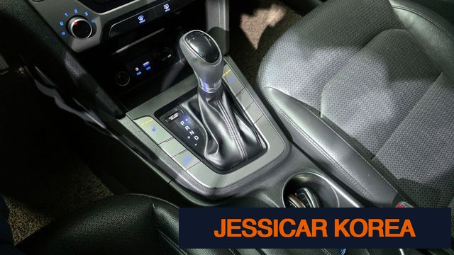 2018 Hyundai Avante AD - Thumbnail 8