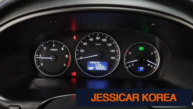 2020 Hyundai The New Grand Starex - Thumbnail 5