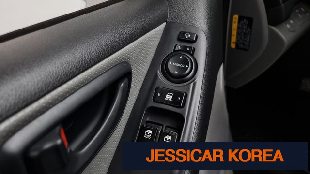 2020 Hyundai The New Grand Starex - Thumbnail 17