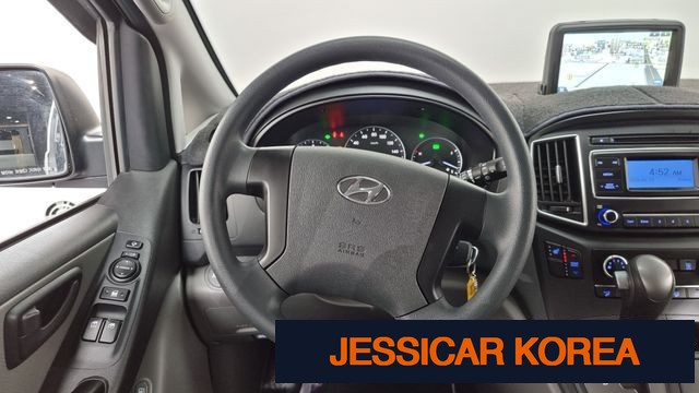 2020 Hyundai The New Grand Starex - Thumbnail 18