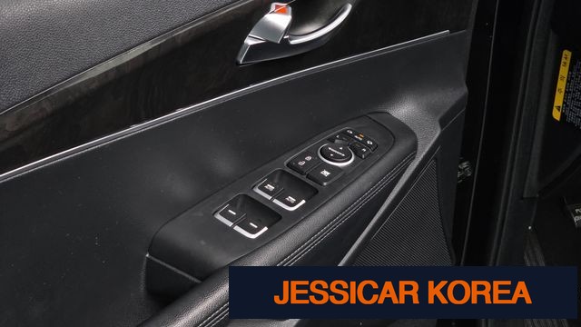 2016 Kia All New Sorento - Thumbnail 18
