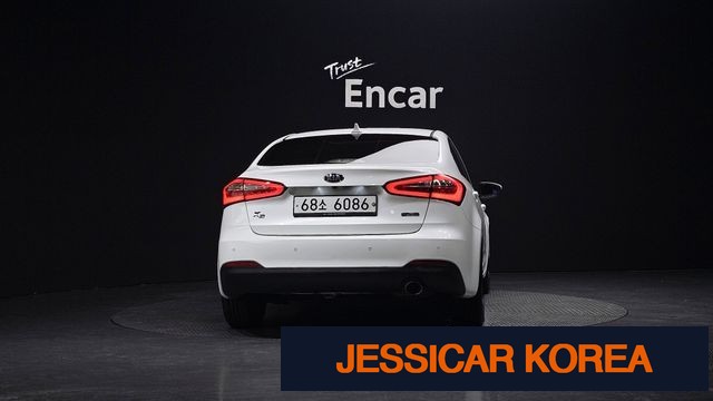 2015 Kia K3 - Thumbnail 19