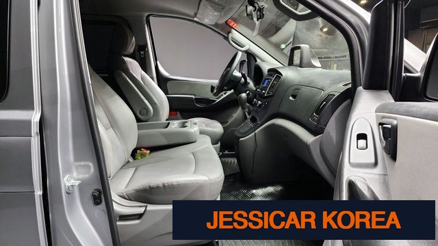 2019 Hyundai The New Grand Starex - Thumbnail 17