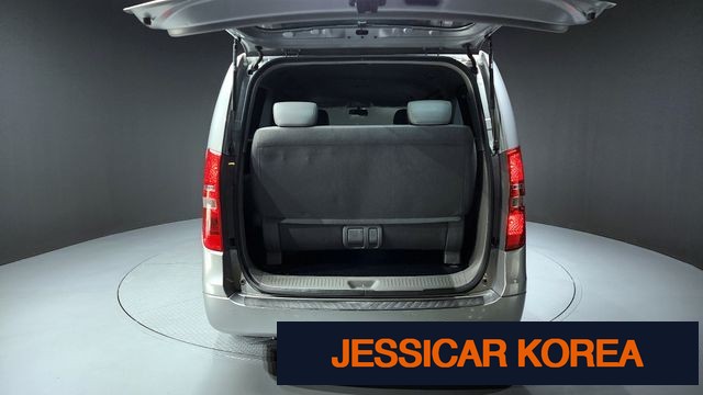 2019 Hyundai The New Grand Starex - Thumbnail 19