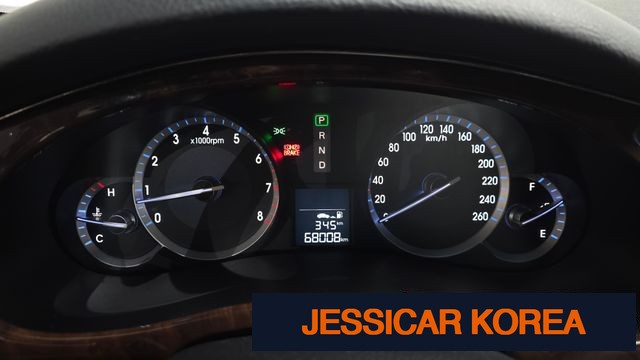 2010 Hyundai Genesis - Thumbnail 2