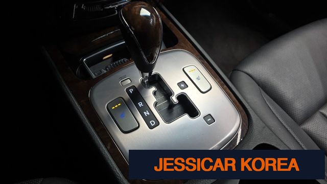 2010 Hyundai Genesis - Thumbnail 10