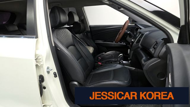 2019 KG Mobility tivoli armor - Thumbnail 12