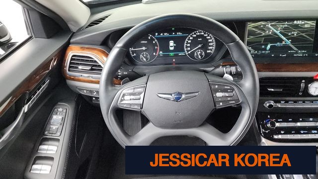 2016 Genesis EQ900 - Thumbnail 7
