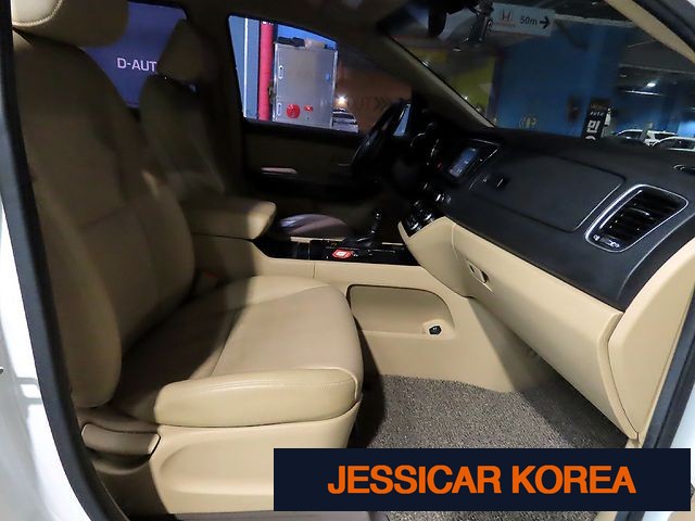 2016 Kia All New Carnival - Thumbnail 5