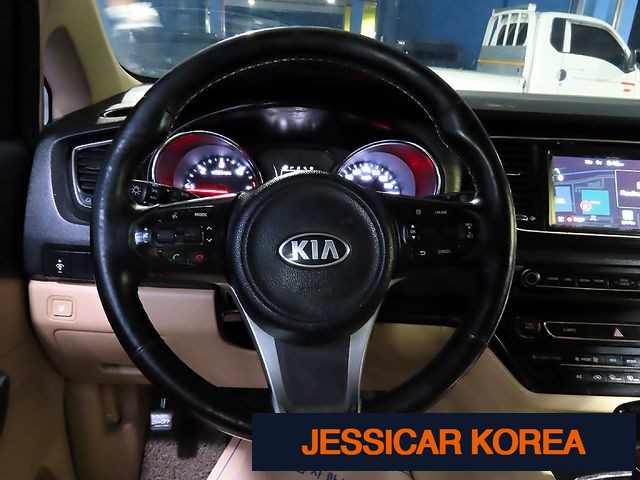 2016 Kia All New Carnival - Thumbnail 10