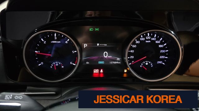2022 Kia Carnival 4th Gen - Thumbnail 14